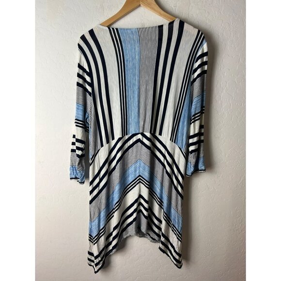 Chico's Sz 2 US 12 - Large Striped Tunic Top Blue White Black - Picture 5 of 7